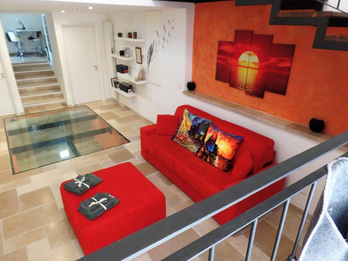 ברינדיזי Regina Viarum Apartment, Historic City Centre מראה חיצוני תמונה